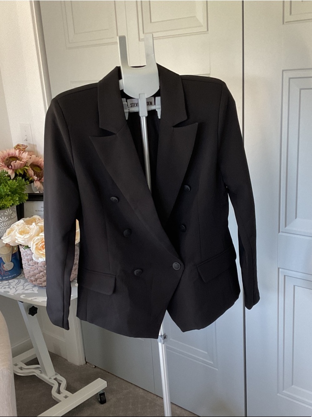 Steve Madden Black Double-Breasted Tailored Blazer